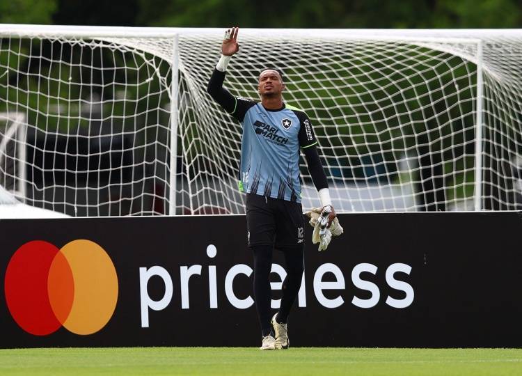 镜报：曼联即将报价博塔弗戈门将，解约金580万英镑