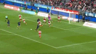 3-0，26岁阿什拉夫发威：无敌双响炮，率队反超马赛升至法甲第一